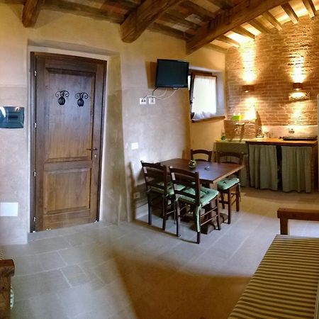 B&B Casale Di Poggioferro スカンサーノ 部屋 写真