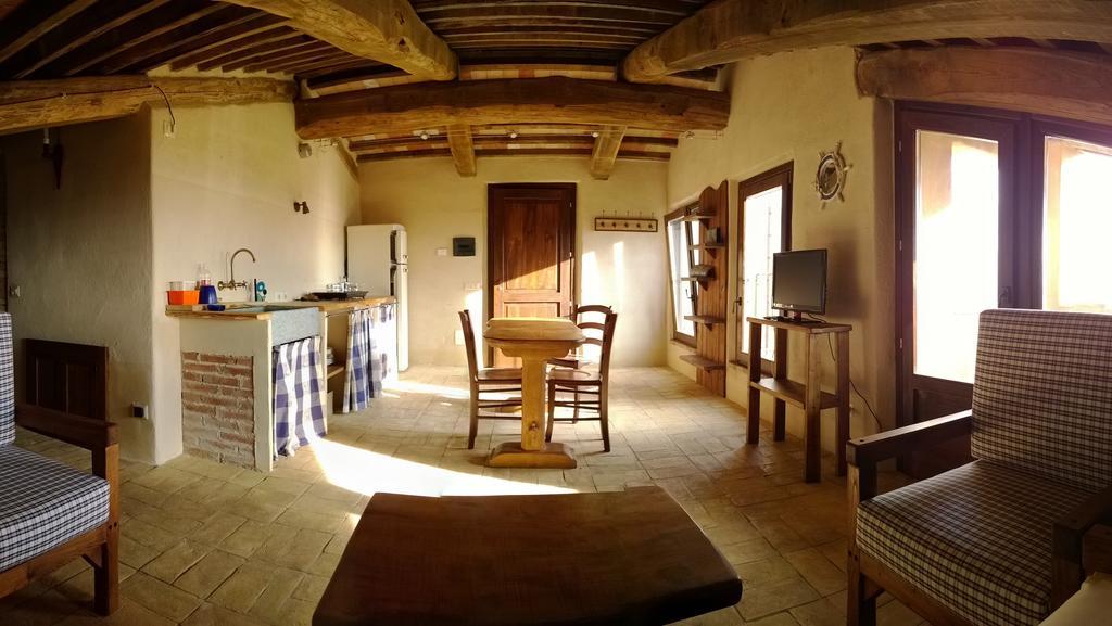 B&B Casale Di Poggioferro スカンサーノ 部屋 写真